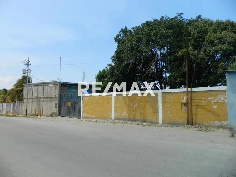 VENDO GALPON AL OESTE DE BARQUISIMETO