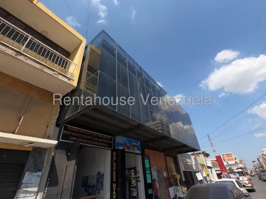 Comercial (Local Comercial) en Venta en Centro, Lara