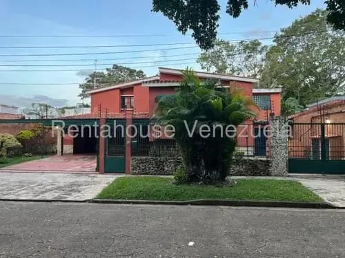 Casa En Venta Urb Guaparo Calle Cerrada Planta Eléctrica Valencia Carabobo Mls #25-11412 LG
