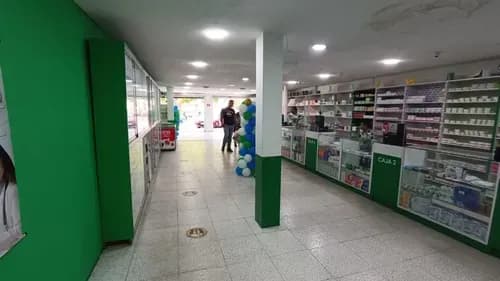 Local Comercial Frente A La Plaza Bolivar De Porlamar Ic-00207