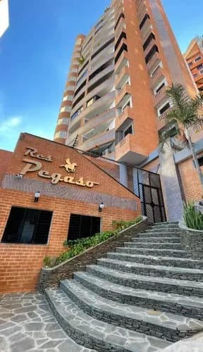 Hc Bello Apartamento En Venta Res. Pegaso El Parral !!! Equipado 100% Exclusivo Apartamento En Zona Norte De Valencia!! 95 Mts Aprox 3 Habitaciones Aires Acondicionados Lavadora/secadora 2 Baño