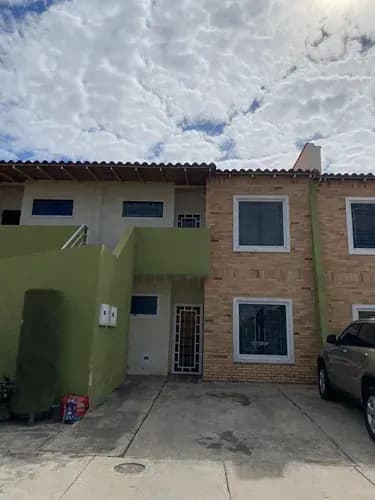 Apartamento Tipo Tetra Zona La Morita 1 Urb. Karol Home Ii Av. Aragua. Maracay. Ms