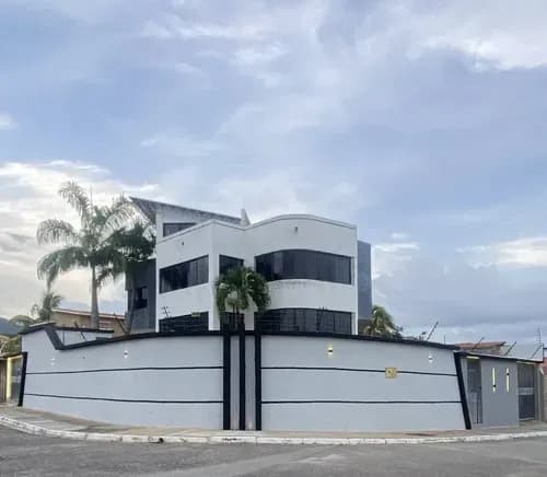 Wc Casa En Venta En Valles De Camoruco Valencia C24019