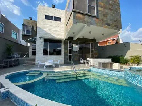 Espectacular Casa En Venta: Altos De Guataparo Valencia Lb-ind