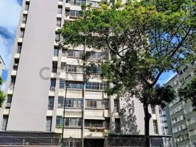 G/F VENTA APARTAMENTO LA URBINA
