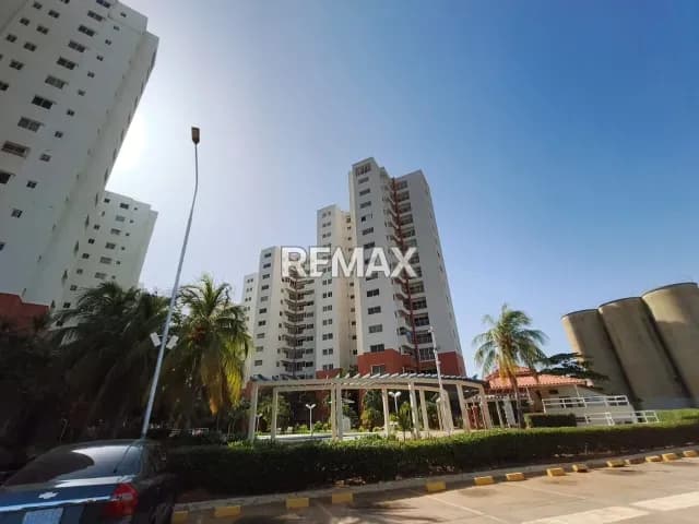 Apartamento en venta en Parque Santa Lucia, Avenida El Milagro, Maracaibo