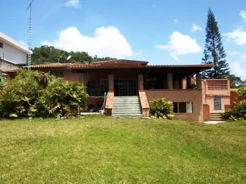 Casa En Venta La Lagunita- Ab 23-29732