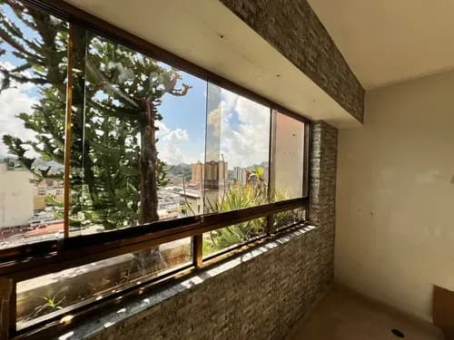 Apartamento En Venta En Los Teques, Céntrico!
