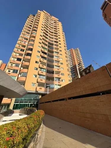 Andrews Matheus Alquila Apto Remodelado Urb Las Chimeneas Res Las Chimeneas Valencia Carabobo