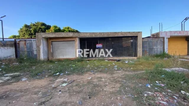 LOCAL COMERCIAL EN ALQUILER