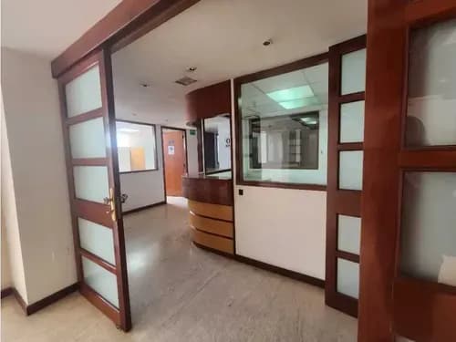 Se Vende Local 1.112,70m2 4ofic/4b/20e
