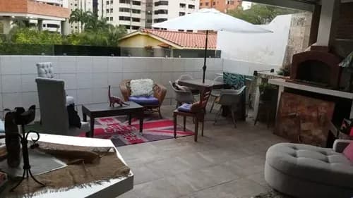 Vendo Solo Clientes Townhouse En Urb Los Mangos Valencia Edo Carabobo Jrico