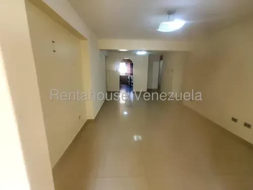 Apartamento En Alquiler En Los Ruices Remodelado Oportunidad / Rf