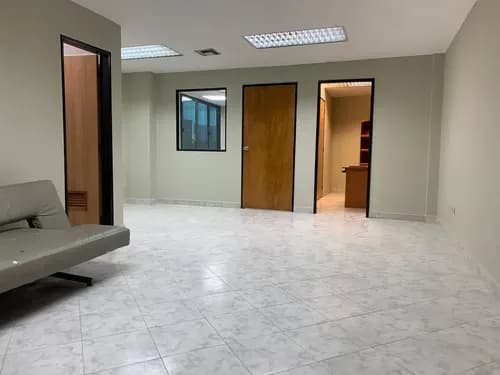 Rosaura Isla Alquila Oficina En La Torre Movilnet Con Planta Cod 27878