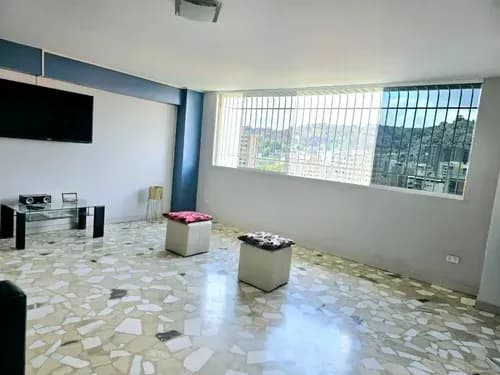 Venta Apartamento Remodelado En El Paraiso, (callejón Machado) Cercano A Comercios, Y Comandancia Guardia Nacional