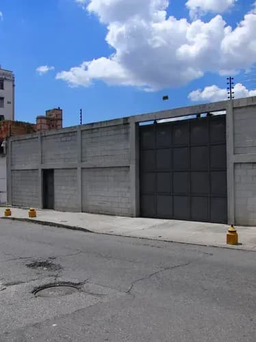 Terreno En Venta En La Florida / 1.332 M2 / Sólo Clientes / (ff)