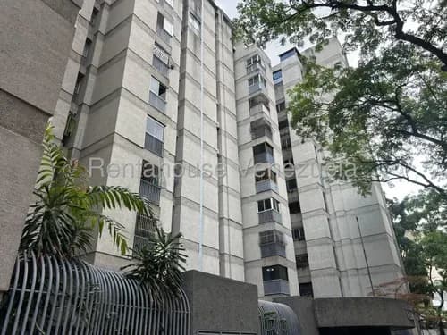 Apartamento En Venta, Urb. Los Chorros