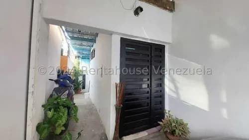 Milagros Inmuebles Casa Venta Barquisimeto Lara Zona Centro Economica Residencial Economico Código Inmobiliaria Rent-a-house 24-16323
