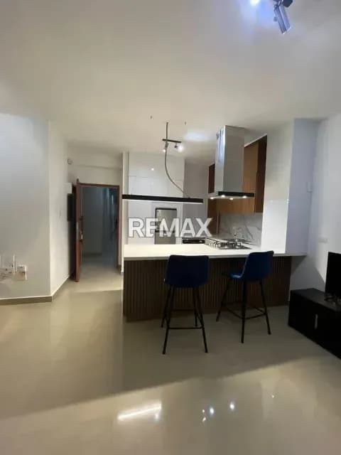En alquiler hermoso apartamento completamente amoblado y equipado