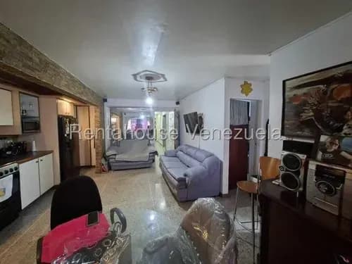 Venta Apartamento 60m2 Cerca Del Metro Parque Carabobo . Gc 26-16832