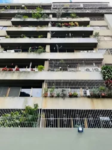 Apartamento Penthouse De Lujo San Bernardino (ca)