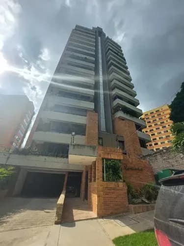 Amplio Apartamento Para Alquiler En La Trigaleña Excelente Zona (marivi)
