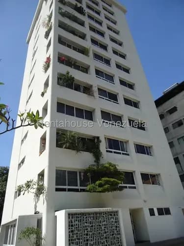 Apartamento En Alquiler. La Campiña
