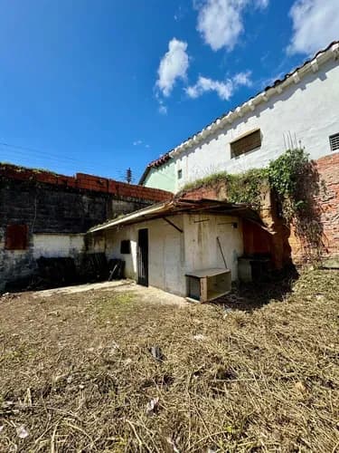 En Venta Terreno De Uso Comercial