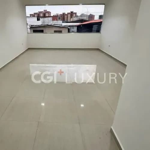 Cgi+ Luxury Lecheria Alquila Oficina, Centro Comercial Venezuela, Excelente Iluminación, Planta Eléctrica