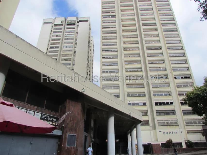 Comercial (Local Comercial) en Venta en Los Dos Caminos, Distrito Metropolitano