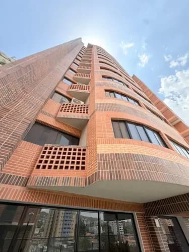 Ad. Apartamento En Alquiler En Los Mangos Resd Jade Cerca Del Sagrado Corazón