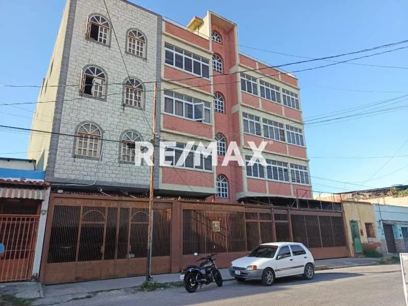 Edificio en Venta Carrera 22 entre Calles 40 y 41 Zona Centro - Barquisimeto