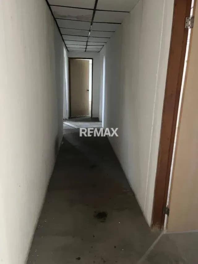 OFICINAS EN ALQUILER Avenida Padilla, Detrás de Panorama
