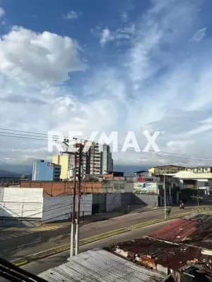 SE ALQUILA LOCAL COMERCIAL EN EL SEGUNDO NIVEL , LA CONCORDIA