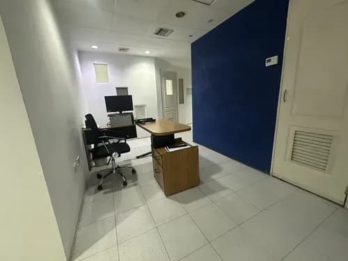 Venta De Oficina En Cc Camoruco Valencia