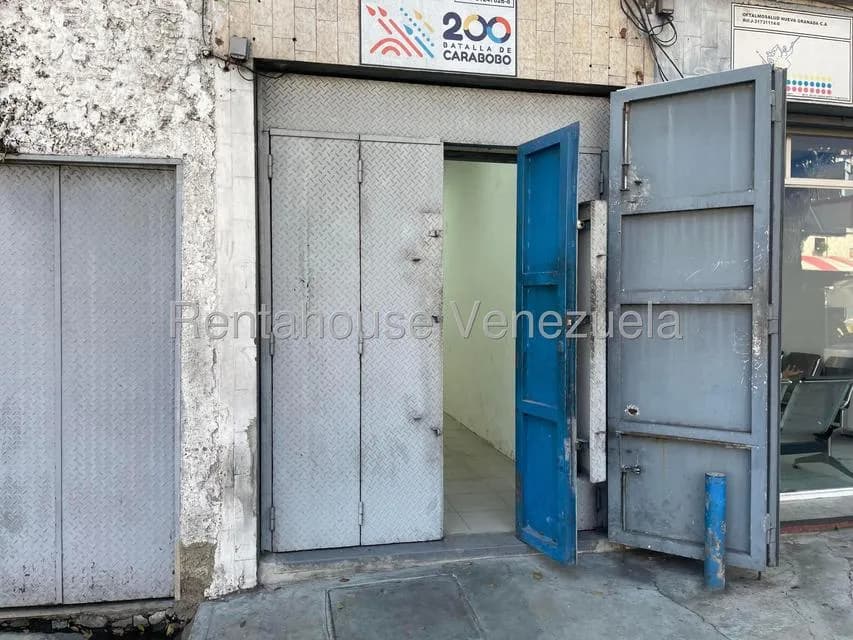 Comercial (Local Comercial) en Alquiler en Los Rosales, Distrito Metropolitano