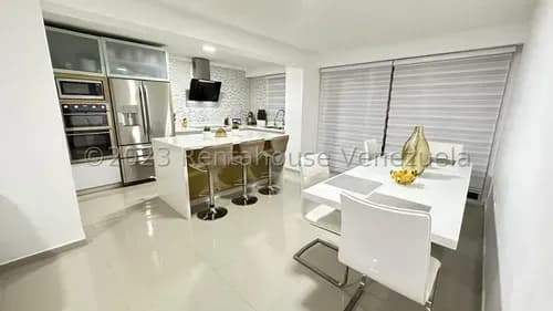 Apartamento Frutas Condominio Guatire - Lujo - 100m2 - 23-29499