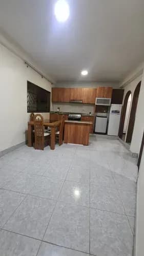 Alquilo Apartamento En La Carlota Con Ubicacion Inmejorable Ubicado A Una Cuadra De La Francisco De Miranda. Ideal Para Pareja Sola. Aceptan Mascota