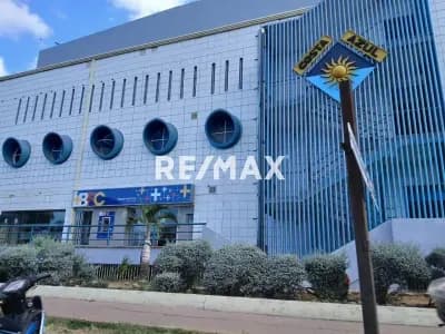 Se Vende Local Comercial en Centro Comercial Coro Edo. Falcón