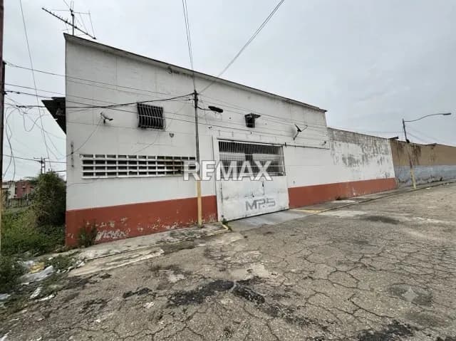 GALPON EN VENTA SAN MIGUEL