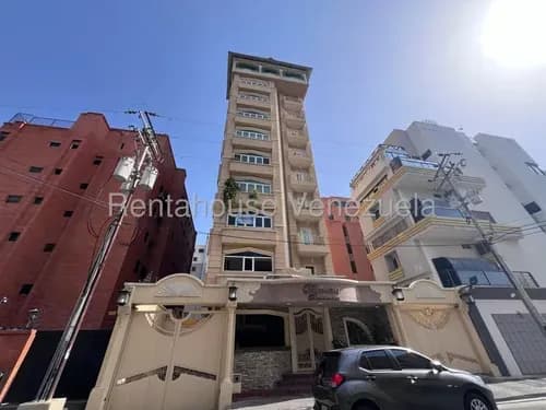 Jip 26-14803. Rentahouse Vende Amplio Apartamento De 133 Mts2, 3 Hab, 3 Baños, 2 P/e, Elegantes Espacios, Contados A Pozo, Planta Electrica 100% Y Vigilancia Privada. Urb. El Bosque. Maracay
