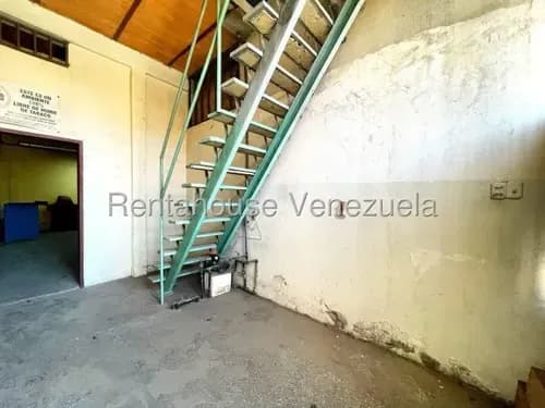 Casa En Alquiler En 23 De Enero Maracay Aragua 26-19788 Ig