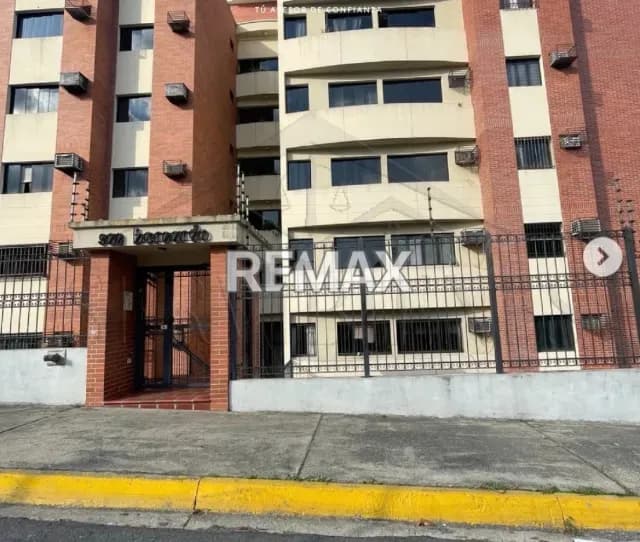 Alquiler apartamento Res. San Bernardo