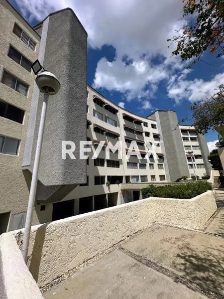 Venta Ph para remodelar en Terrazas de Santa Ines