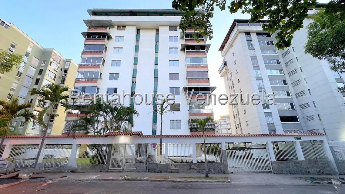 Apartamento (1 Nivel) en Alquiler en El Cafetal, Distrito Metropolitano