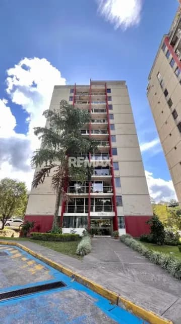 En venta Penthouse equipado Conjuto Residencial Arboleda