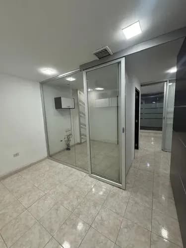 Oficina En Venta En El Cc Otama