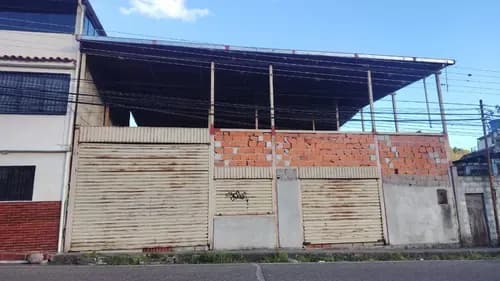 Galpón Comercial En Venta - Excelente Ubicación En Cordero .