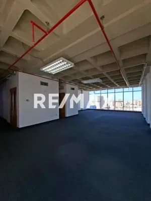 OFICINA EMPRESARIAL MODERNA EN VENTA EN TORRE 13, MARACAIBO