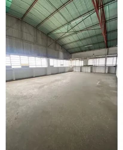 Alquilo Piso Industrial 755m2 Boleita Norte 4916